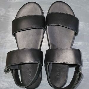 Nisolo Classic Black Leather Sandals